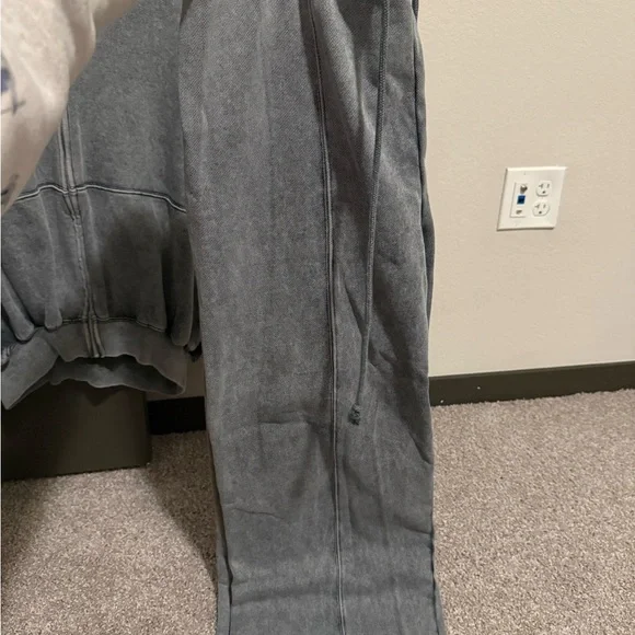 Zara Bomber Sweat Set - Picture 4 of 5